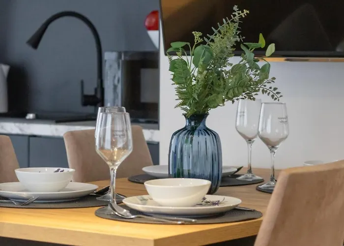 Stylowy Blisko Morza Z Parkingiem Zielona 3a By Renters *