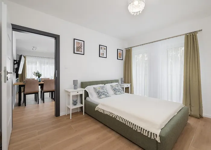 Stylowy Blisko Morza Z Parkingiem Zielona 3a By Renters